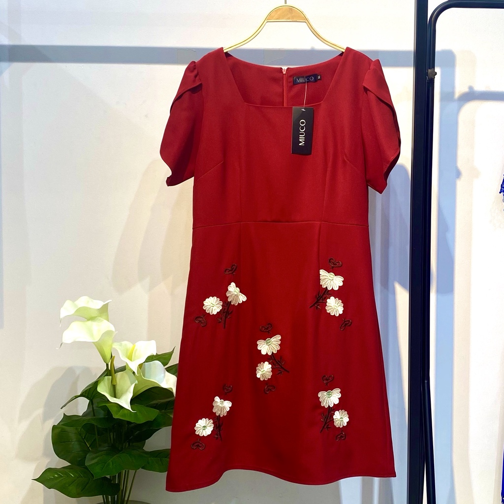 Đầm Trung Niên Cao Cấp [Miu021] BIGSIZE - Thiết kế trẻ trung sang trọng chất liệu dày dặn thoáng mát, thêu hoa xinh | BigBuy360 - bigbuy360.vn