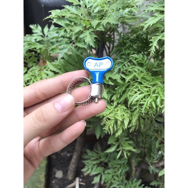 Cổ dê bướm siết ống nước tưới cây Phi 21