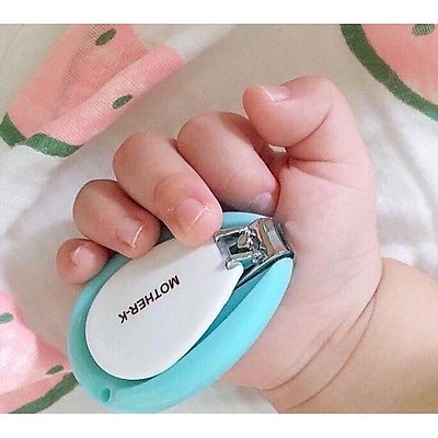 Bấm móng tay cho bé 9M+ Mother-k Lưỡi bấm làm từ thép cacbon không rỉ, an toàn