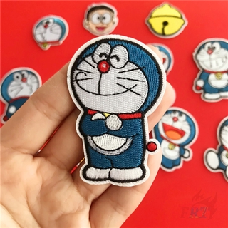 Miếng vá ủi thêu hình Doraemon độc đáo