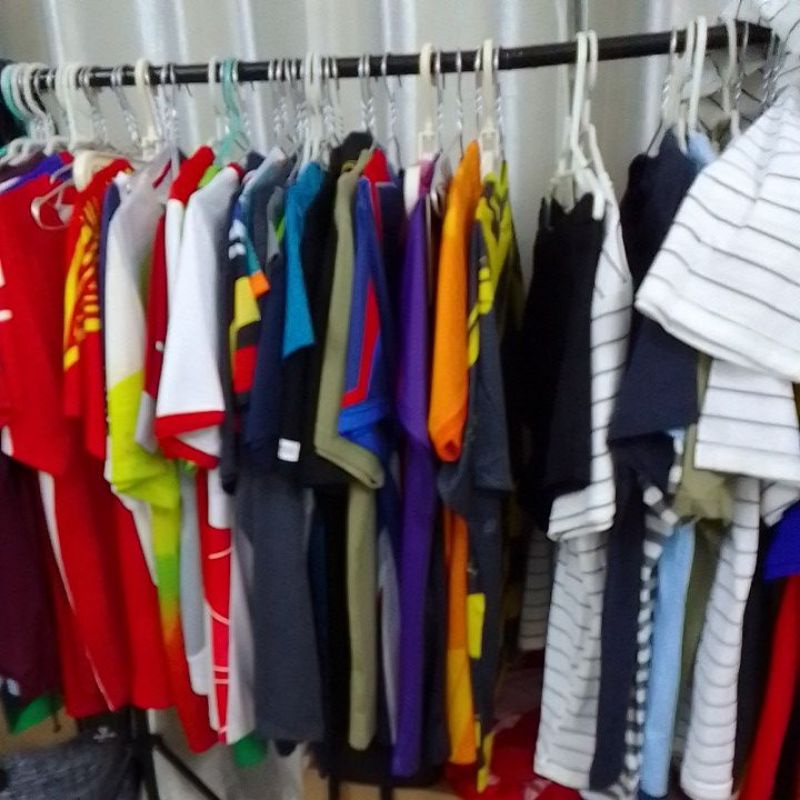 ÁO SALE HOLLISTER SỌC NGANG VÀ TRẮNG