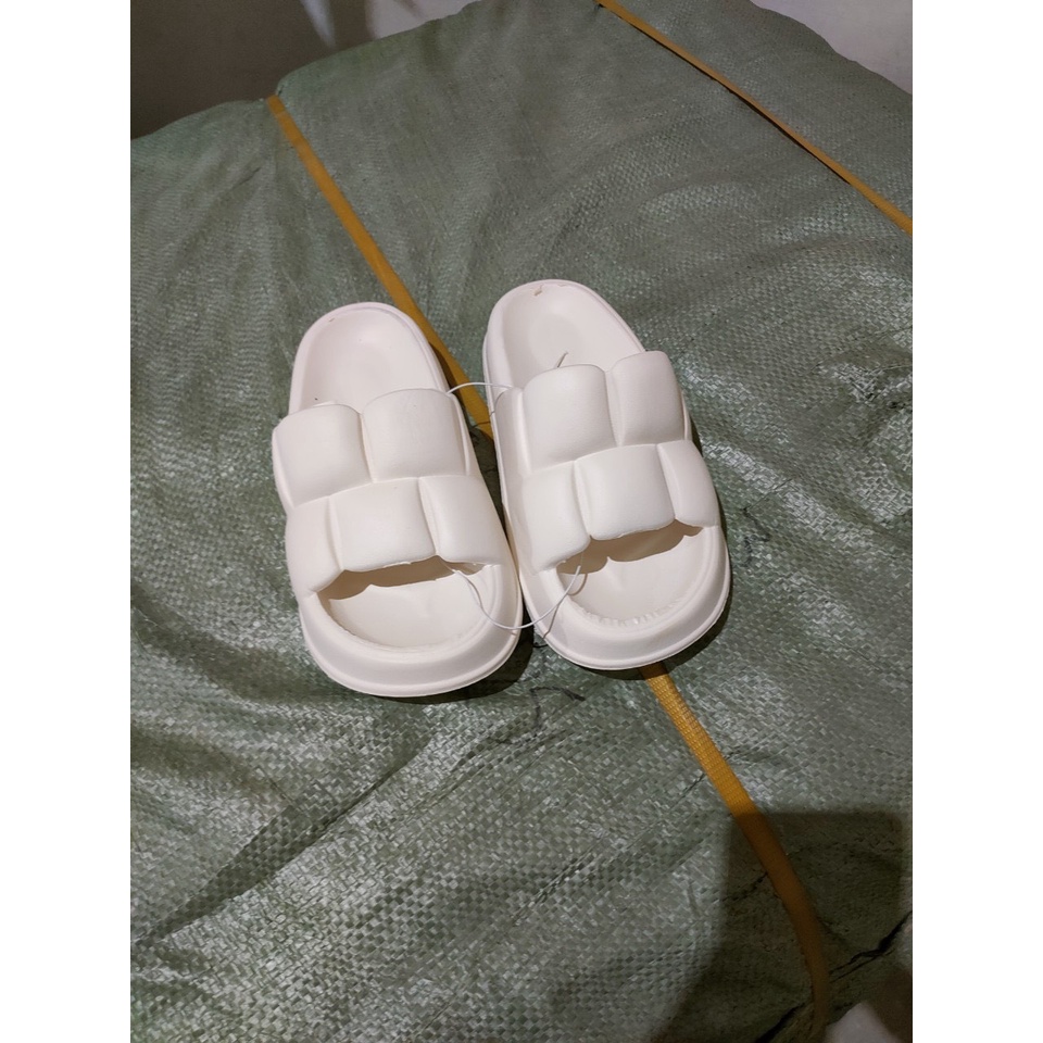 DÉP BÁNH MỲ CHAO