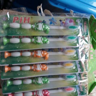 Sỉ 12 bàn chải đánh răng trẻ em hộp 12 cái