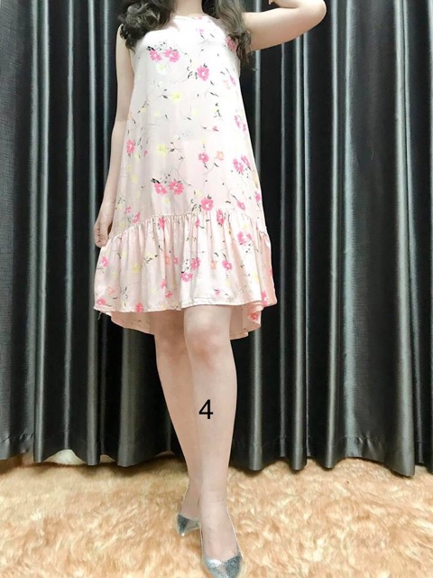 Váy lanh kèm quần đùi | BigBuy360 - bigbuy360.vn