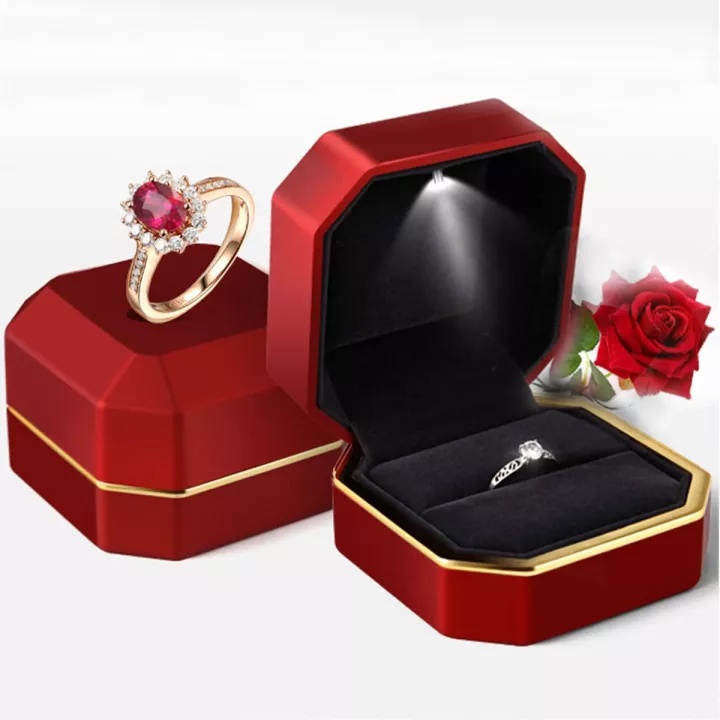 HỘP ĐỰNG TRANG SỨC CAO CẤP - HỘP NHẪN, VÒNG TAY, BÔNG TAI, DÂY CHUYỀN CÓ ĐÈN LED