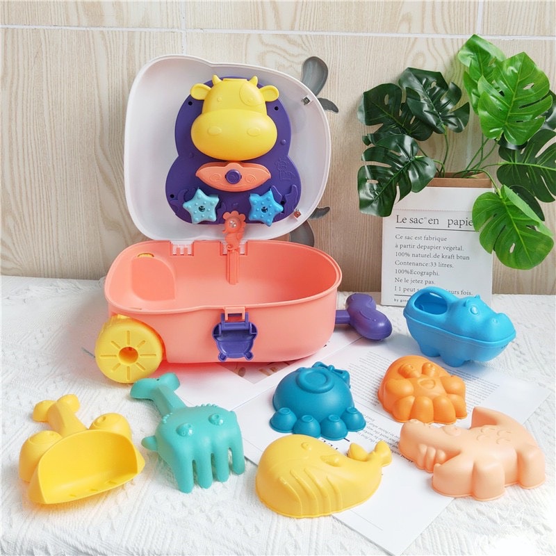 Đồ chơi bãi biển vali xúc cát đi biển dành cho các bé nhiều chi tiết, vali kéo du lịch cho bé - DNHTOYS