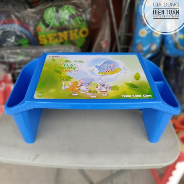BÀN NHỰA ĐA NĂNG CHO BÉ VĨ HƯNG 6006 | BigBuy360 - bigbuy360.vn