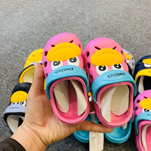 Dép vịt Thái chuẩn không bán hàng nhái