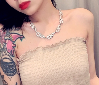 Vòng Cổ Hình Ngọn Lửa Cá Tính Độc Đáo Hợp Thời Trang