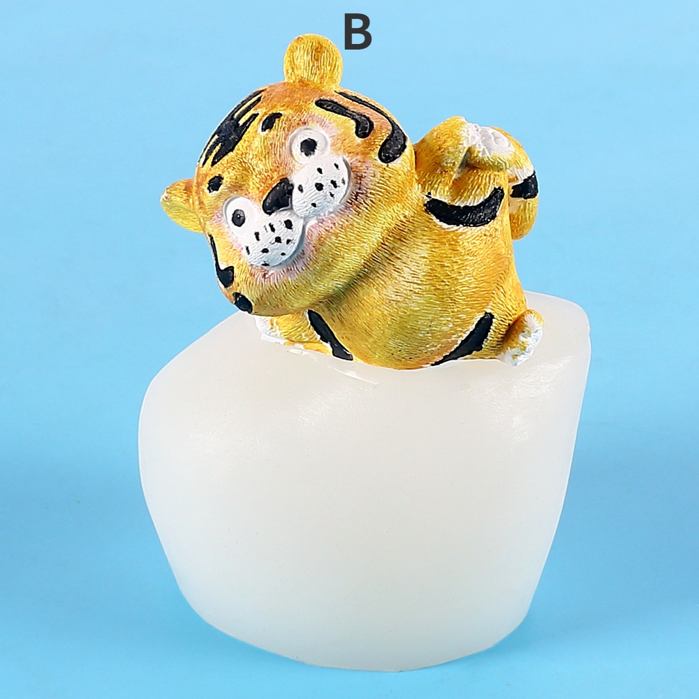 Khuôn Silicon Làm Kẹo Đường / Sô Cô La Hình Chú Hổ Dễ Thương