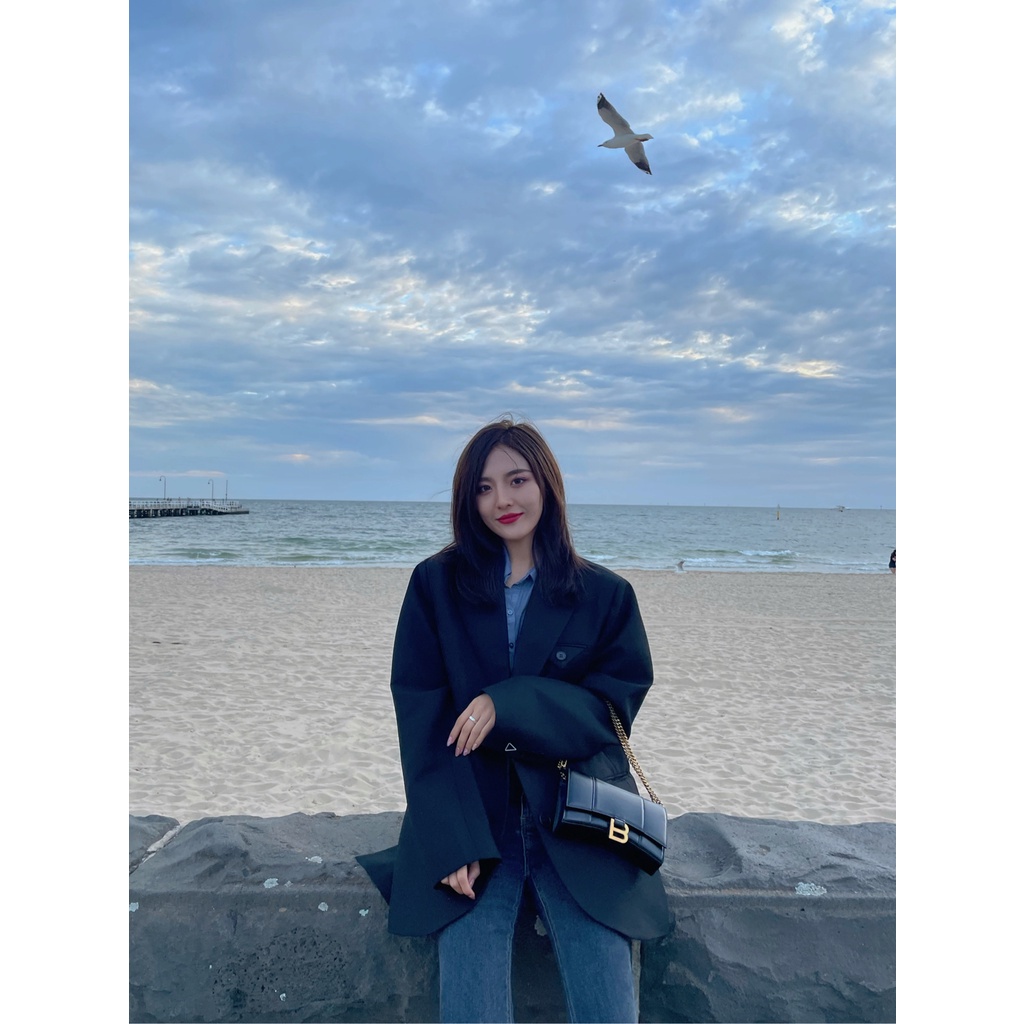 Ví Da Có Đồng Hồ Cát Kèm Dây Đeo Sợi Xích Cho Nữ