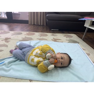 Gặm nướu hình cà rốt mềm Infantino 216216