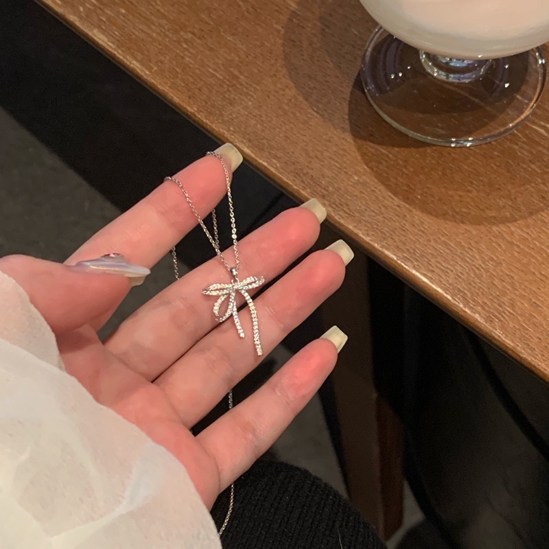 Vòng Cổ Choker Ngắn Đính Nơ Nhỏ Đơn Giản Khí Chất Siêu Thơ