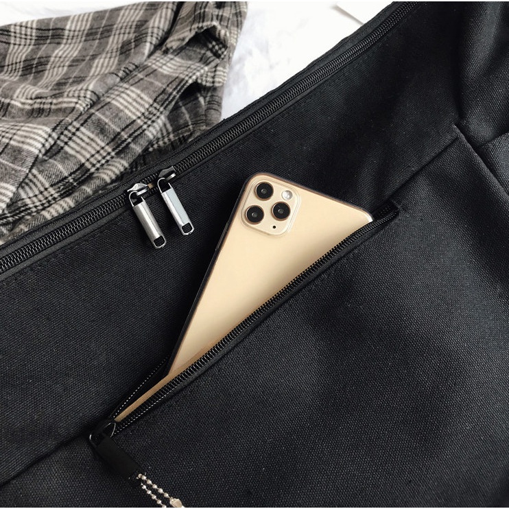 Túi đeo vai nam nữ bán nguyệt dáng to vải bố để a4 có ngăn khóa rộng bền bỉ phong cách