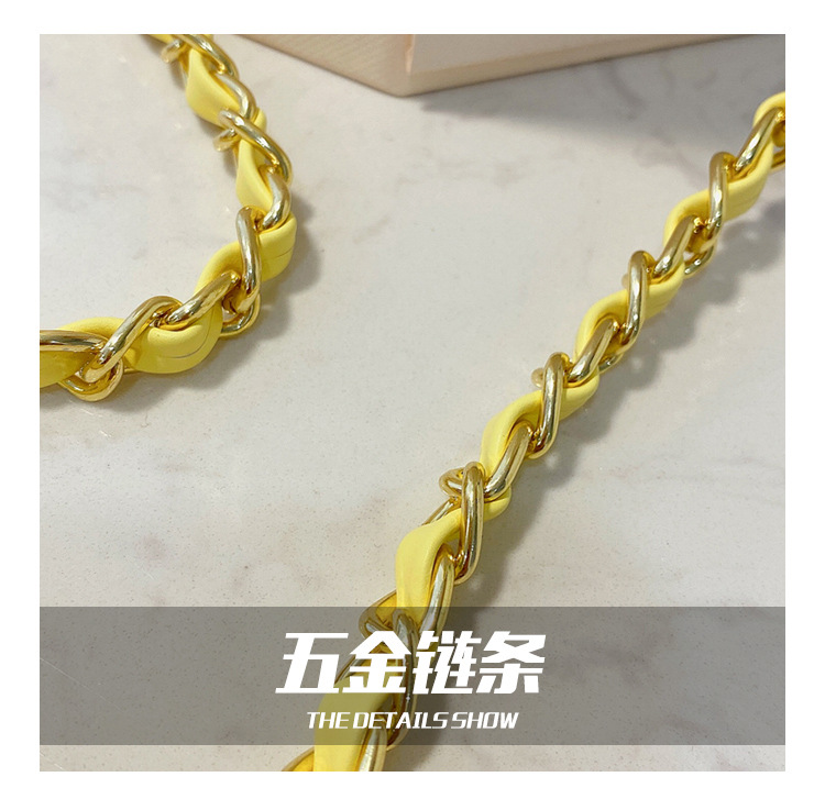 Túi đeo chéo dáng xô thời trang 2021 cho nữ