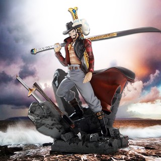 Mô hình figure  Hawkeye Mihawk(thất vũ hải)