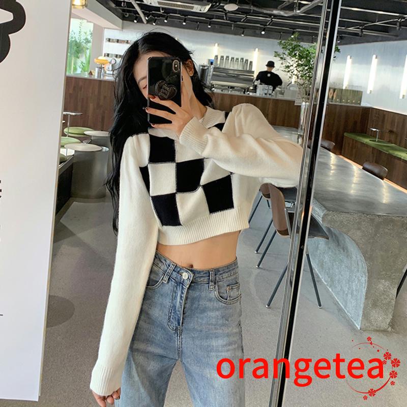 Áo Croptop Tay Dài Cổ Tròn Họa Tiết Kẻ Sọc Màu Sắc Thời Trang Cho Nữ