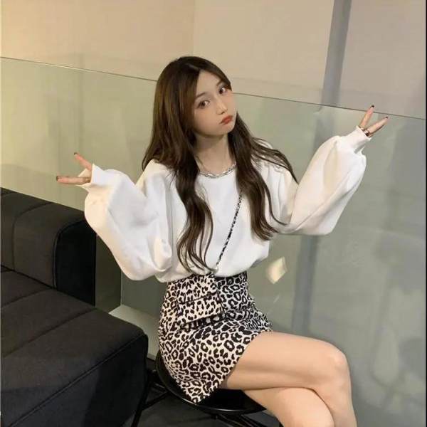 COZOK Set áo thun ngắn tay + chân váy họa tiết da báo thời trang nữ