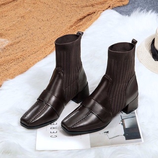 Bốt da mềm phối len, gót bệt 2cm