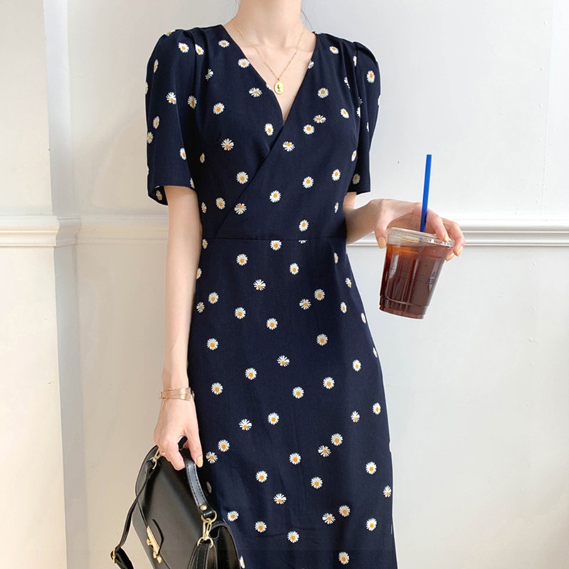 Váy hoa cúc dáng dáng dài tiểu thư