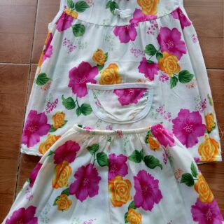 Bộ lanh bé gái