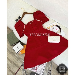 Đầm xoè ngực viền đá