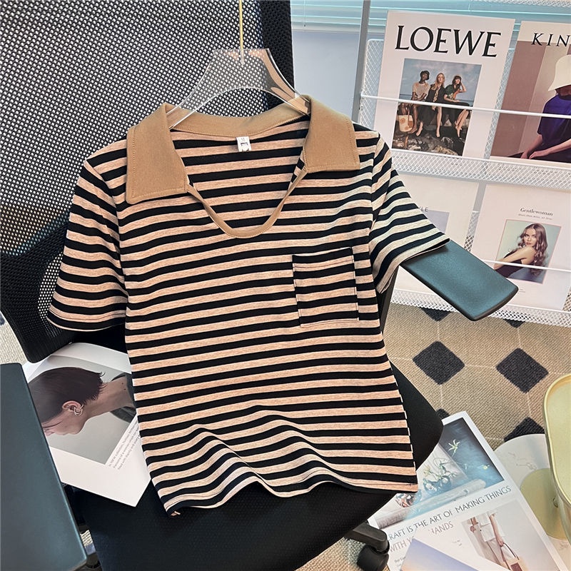 Áo Thun Nữ Ngắn Tay Cổ Chữ V Họa Tiết Sọc Ngang Thời Trang