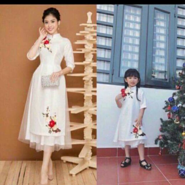 Áo dài cách tân cho 2 mẹ  và bé