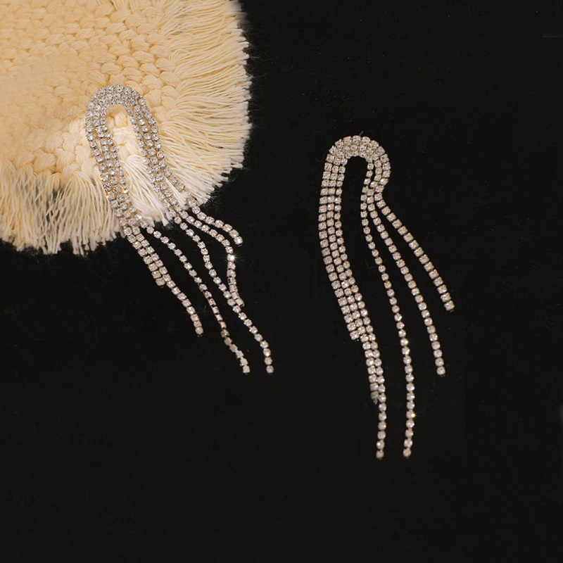 1 Đôi Bông Tai Dáng Dài Đính Đá Pha Lê Phong Cách Hàn Quốc Thời Trang Cho Nữ