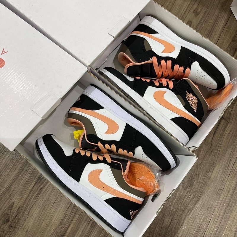 GIÀY JORDAN1 ORANGE MO.CHA 1:1 SC [ FREESHIP + BOX ]
