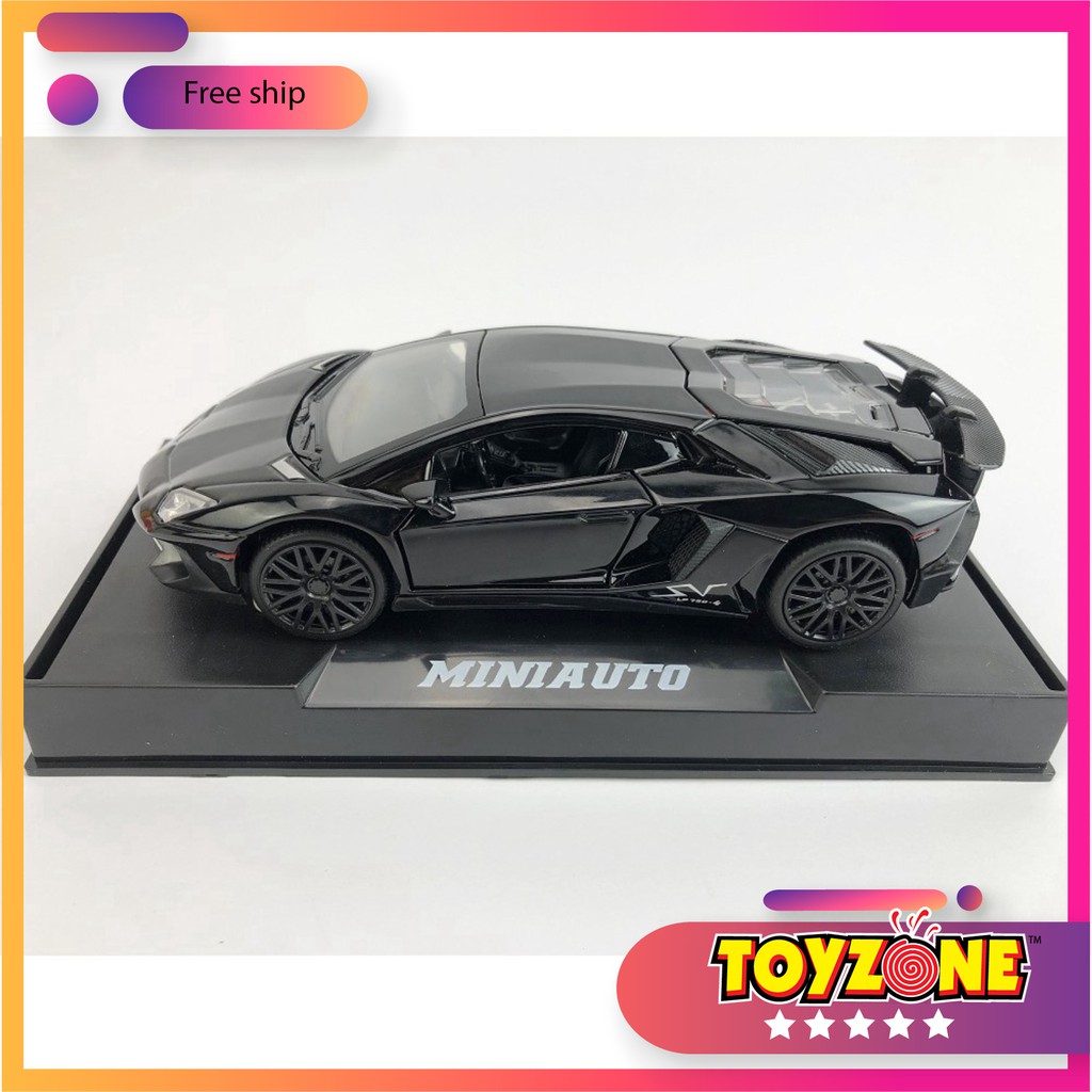 Xe mô hình tĩnh Lamboghini Aventador LP750 tỉ lệ 1:32 Chất liệu hợp kim - Màu Đen