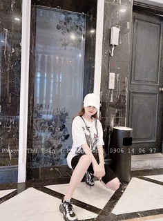 Pull mèo thủy thủ mặt trăng