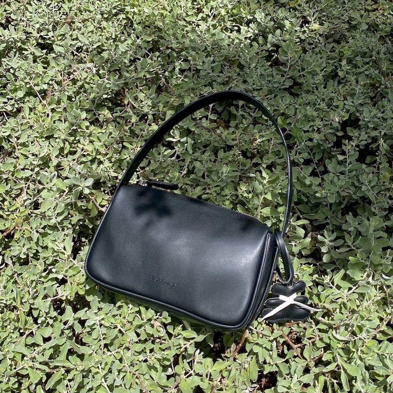 TaskyPoese - Túi đeo chéo charm chú gấu - Bear bag