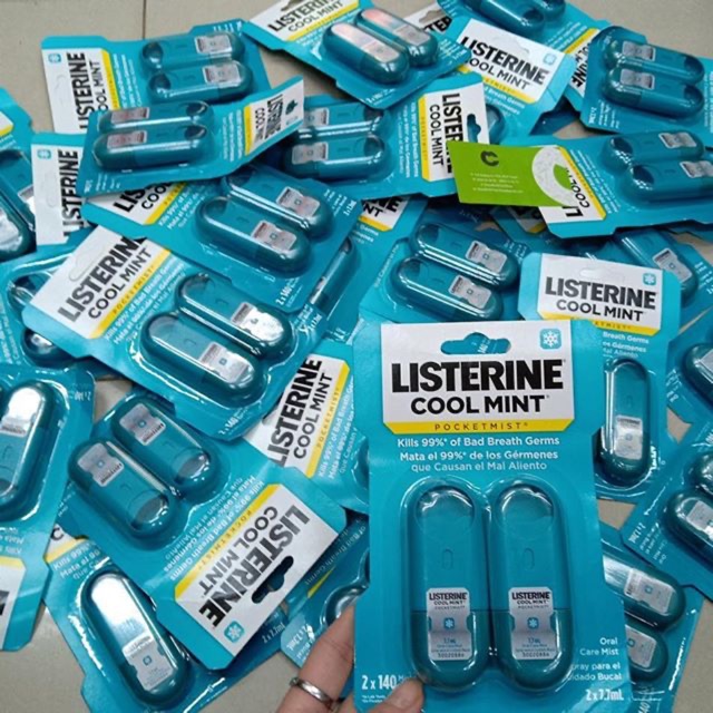 [DIỆT KHUẨN MIỆNG] Bộ 2 chai nước xịt thơm miệng Listerine Cool Mint Pocketmist của Mỹ(màu ngẫu nhiên)
