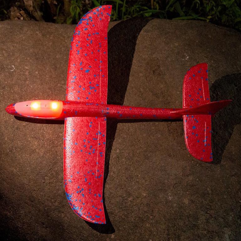 Máy Bay Xốp Siêu Lượn Megagift Cỡ To (48 x 49 cm)Máy Bay Xốp Ném Tay Màu đỏ có đèn led phát sáng