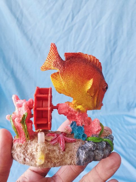CẢNH TRANG TRÍ HỒ CÁ NON BỘ CÓ BÁNH QUAY 9x4x9cm