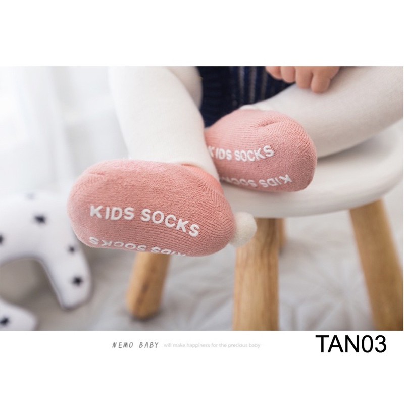 Tất cổ ngắn chống trượt kute TAN03
