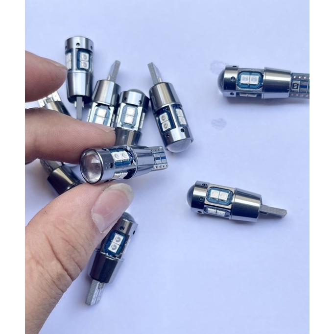 Đèn led cao cấp T10 Mi Hawks siêu sáng gắn các dòng xe. Nhiệt màu 5300k 12V 5W. Bảo hành 5 năm