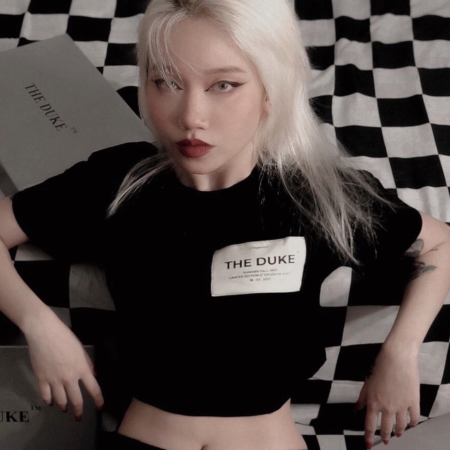 Áo croptop "DUKE" nữ 100%cotton
