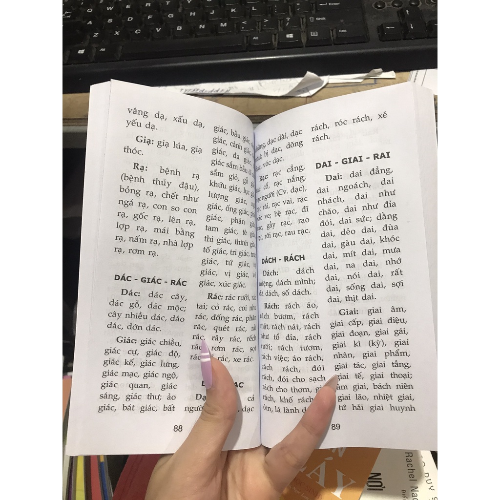 Sách Từ điển chính tả tiếng việt ( dành cho học sinh )