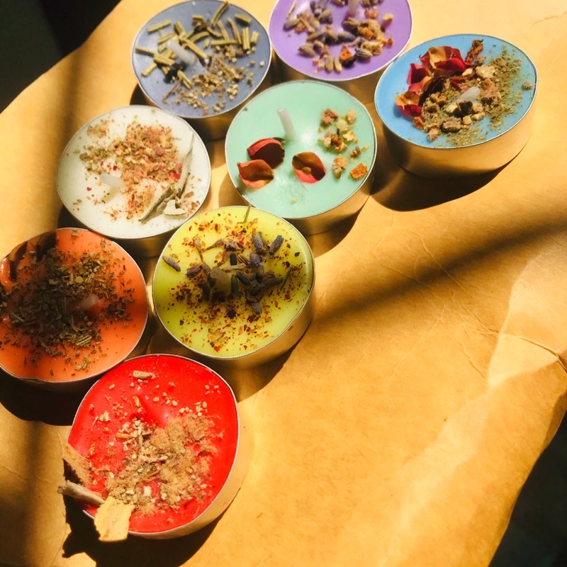 Bộ Nến Thảo Mộc 8 Màu ( Không Mùi)