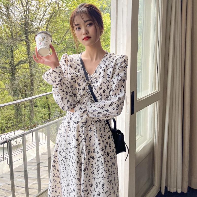 Đầm hoa dáng ôm thời trang mùa thu phong cách Hàn Quốc cho nữ