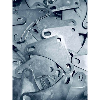 Ke góc lắp kệ sắt v lỗ 3 cái