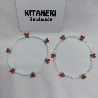 Vòng tay hạt cườm cherry handmade