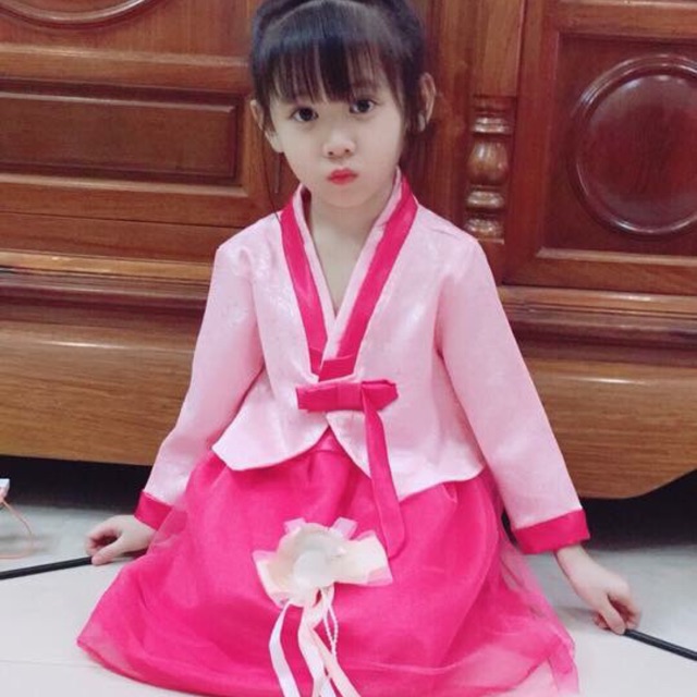 Hanbok bé gái 