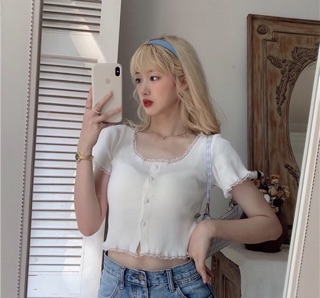 🆙Áo Croptop Gân Nút Phối Ren