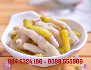 Chân gà cay YUYU nổi tiếng