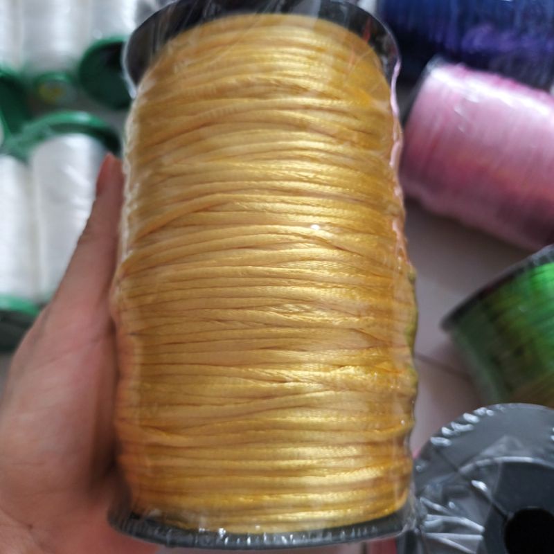 Cuộn dây tim 3mm chất dù bóng 200m nặng 550g làm handmade