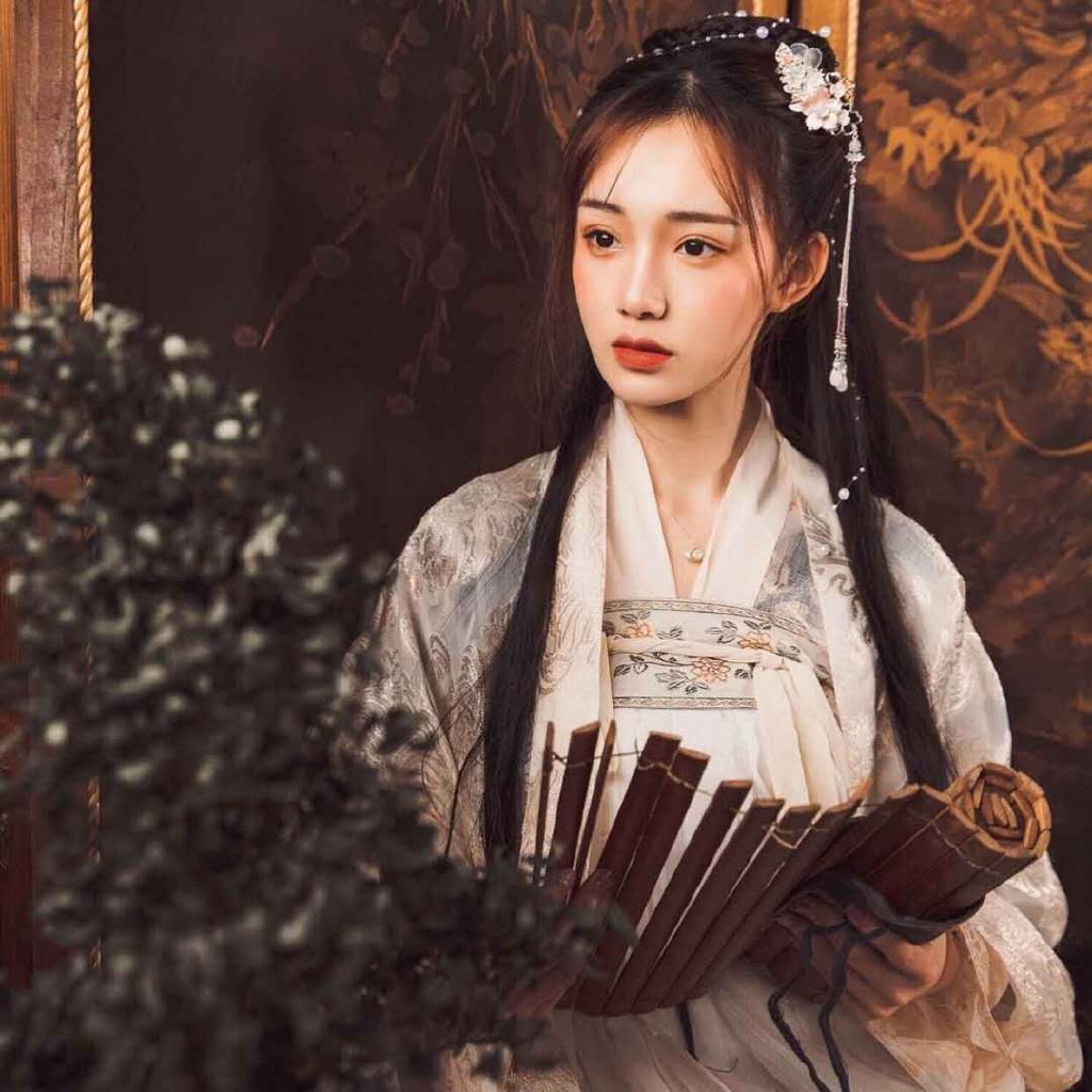 Trang phục hóa trang nhân vật Trung Quốc cổ điển 3m/6m độc đáo | BigBuy360 - bigbuy360.vn