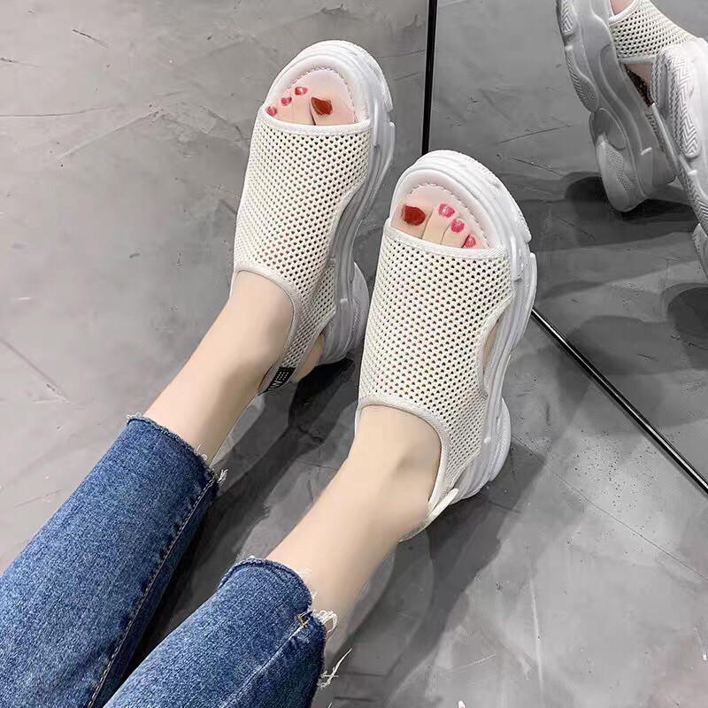 Sandal bánh mì đế kếp